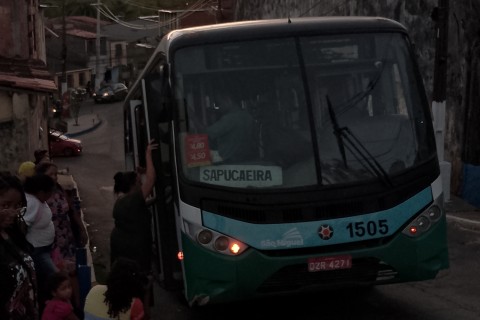 Empresa São Miguel coloca a vida de passageiros em risco