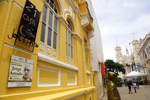 Furto na Casa de Jorge Amado: Um Crime Contra a Cultura de Ilhéus Silenciado Pelo Medo ou Conveniência?